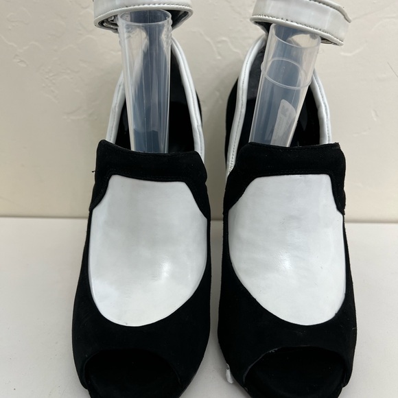 Rachel Roy size 7 - Picture 2 of 5